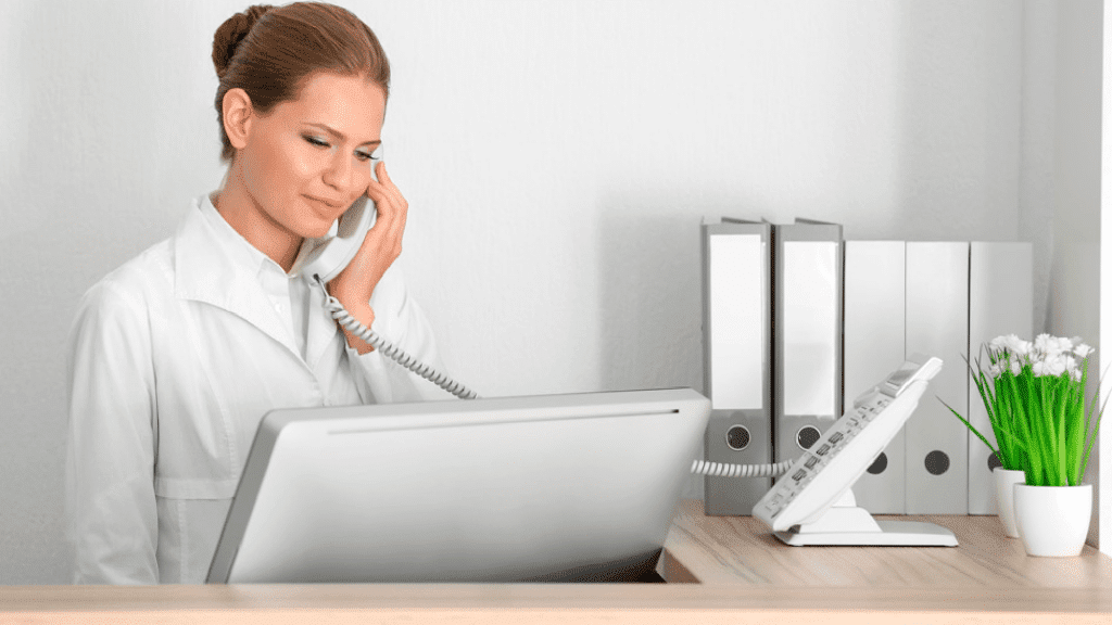 Recepcionista de sustitución